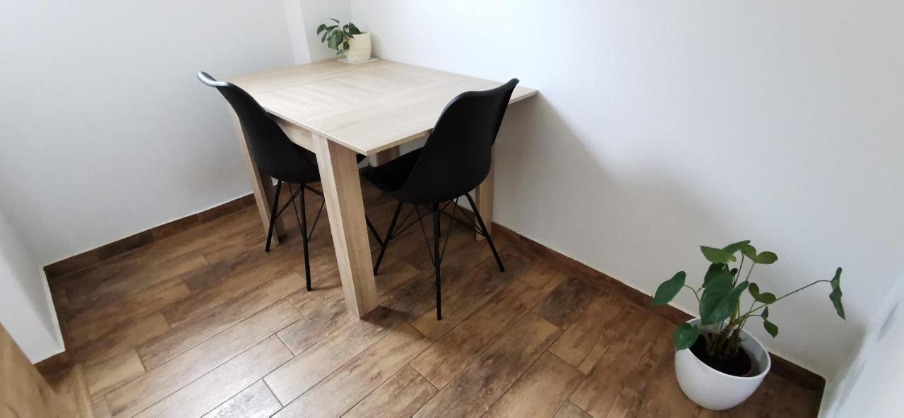 Apartments Domovoj メドヴォデ エクステリア 写真
